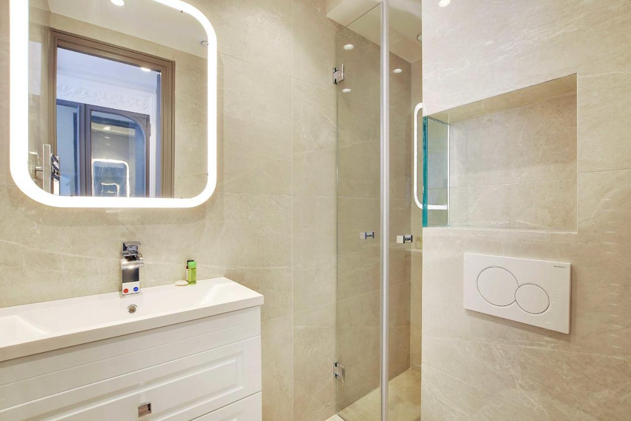 Magnifique Appartement - 2Br - 6P - Place De L'Etoile Paris Dış mekan fotoğraf